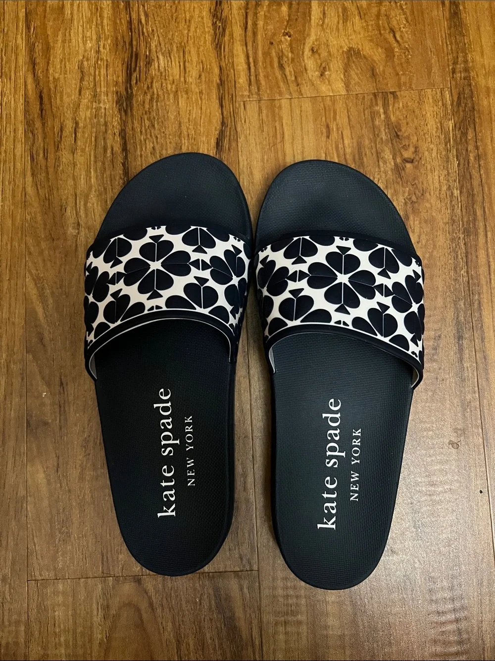 kate spade Black & White Floral Pattern Slide Sandals